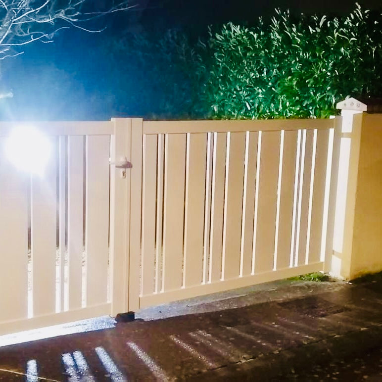 Portail Battant Aluminium Gruissanais