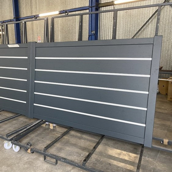 Portail Battant Aluminium Sainte Croix