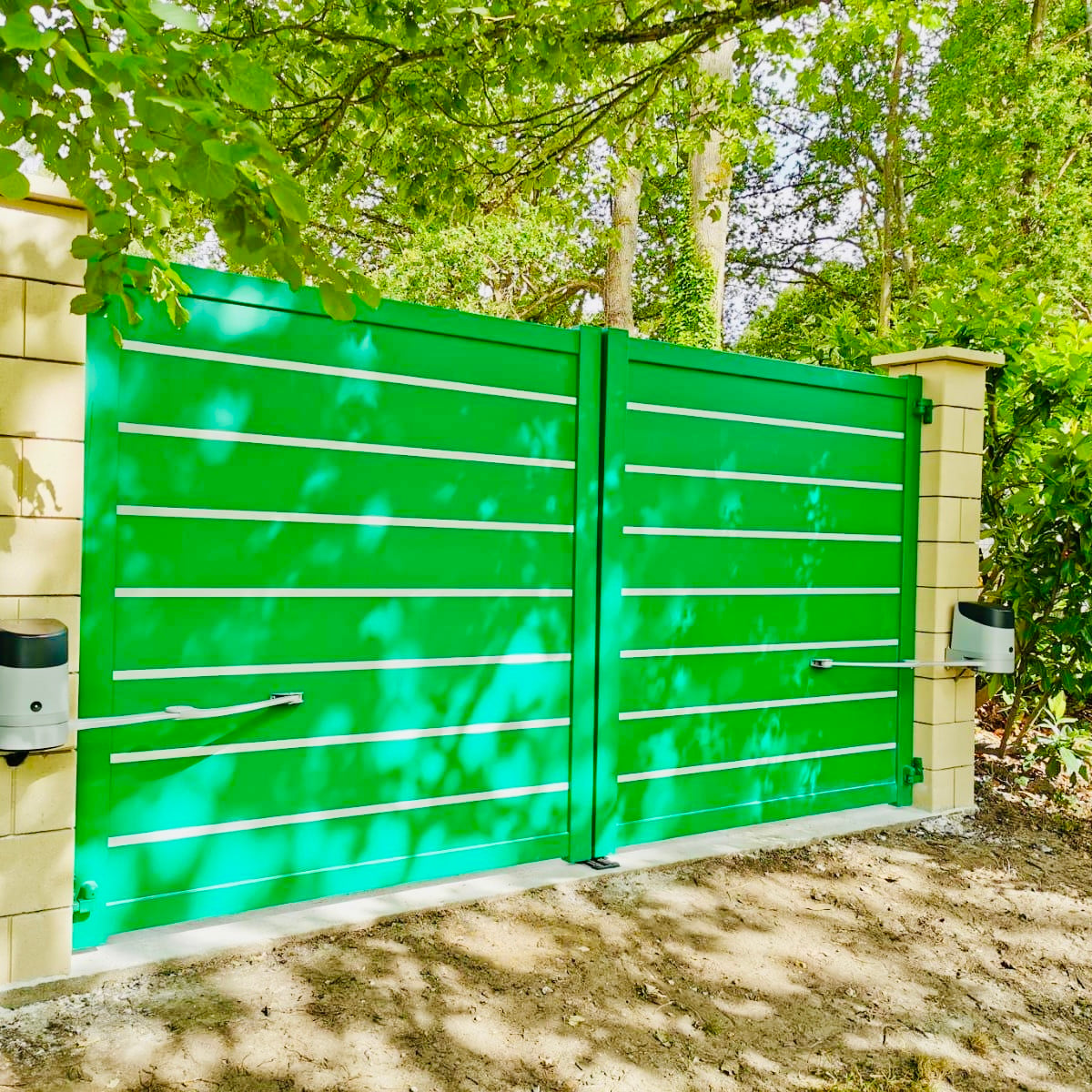 Portail Battant Aluminium Sainte Croix