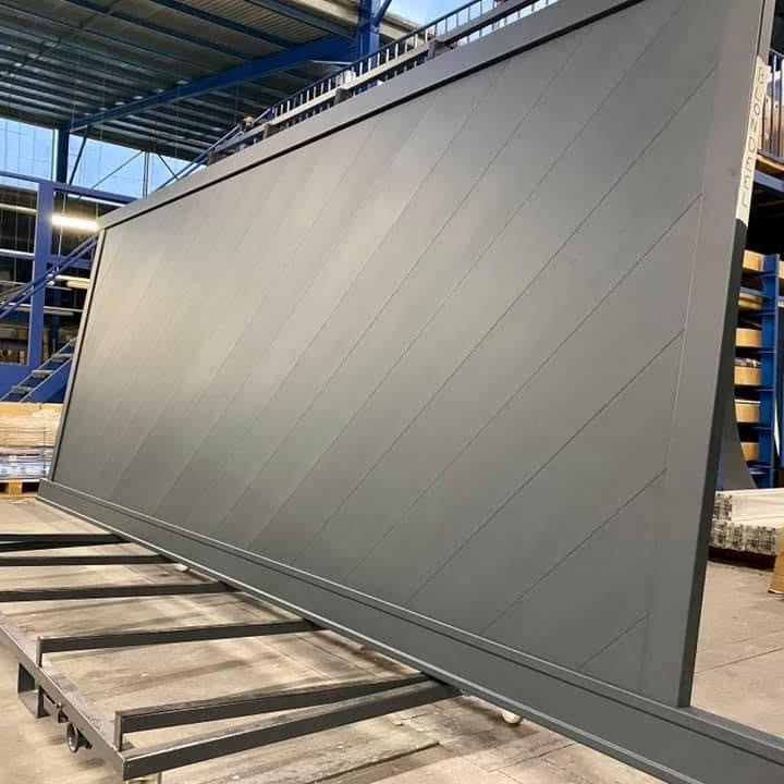 Portail Coulissant Aluminium Biarritz