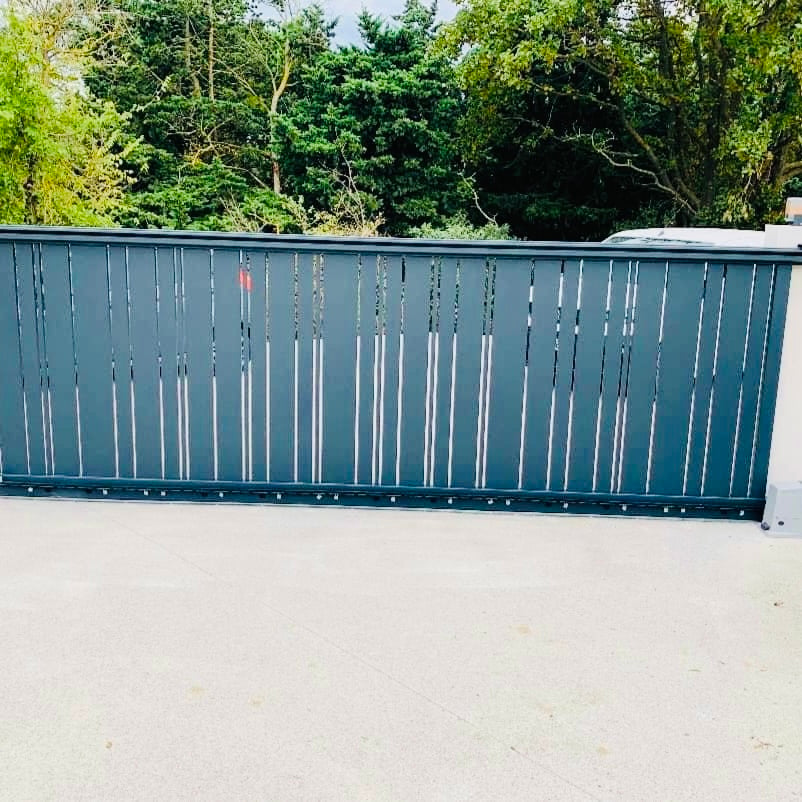 Portail Coulissant Aluminium Catalan