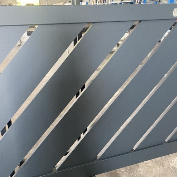 Portail Coulissant Aluminium Médoc